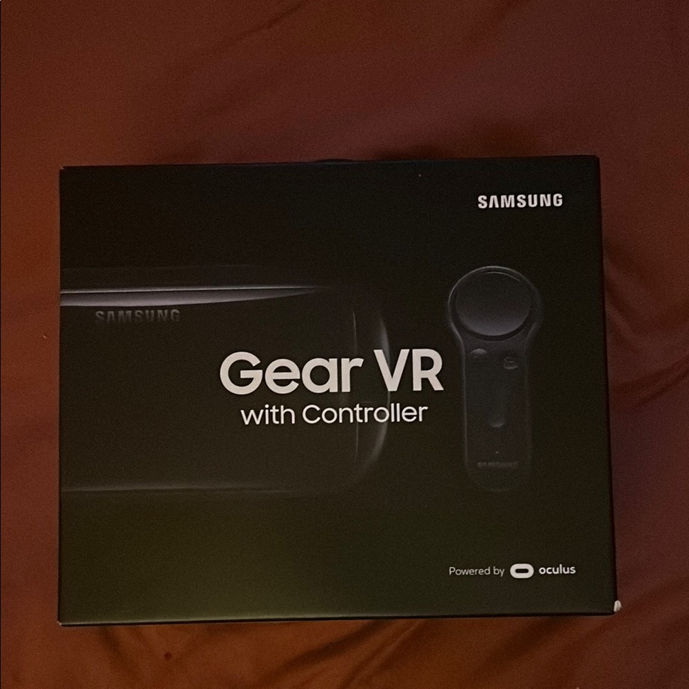 NWT Samsung Gear VR with Controller - Black